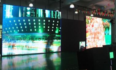 Super Bright Outdoor Full Color LED Display 10MM Pixel Pitch , Energy Saving