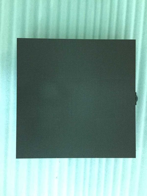 High Resolution Indoor SMD LED Display 2.5MM LED Advertising Board Light Weight