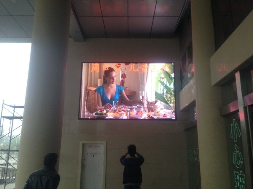 High Brightness P2.5 Stage Rental LED Display Customzied 160mm X 160mm Module